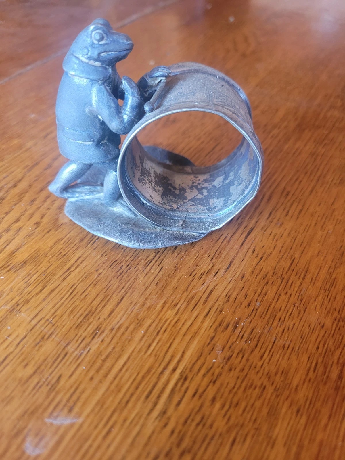 Frog with drumstick. Reed & Barton 1475