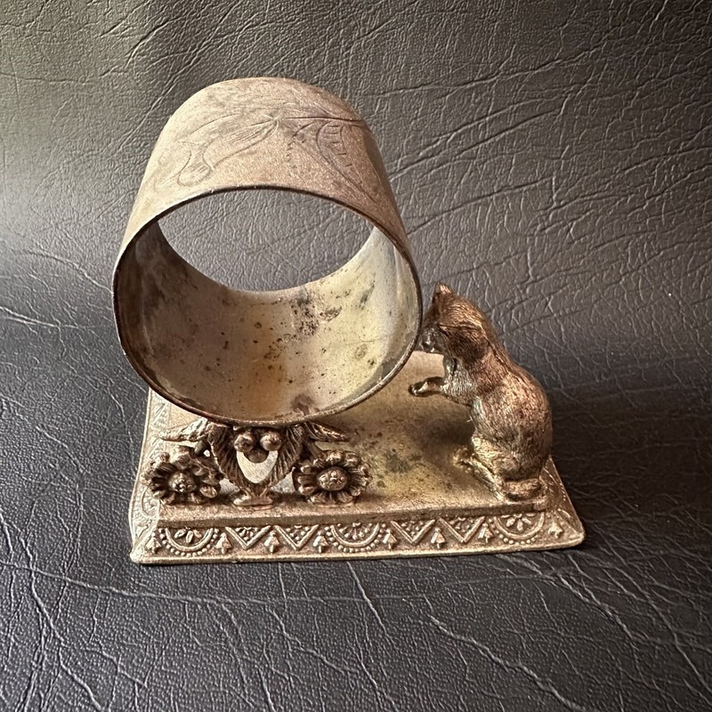 cat & bird, Knickerbocker 182