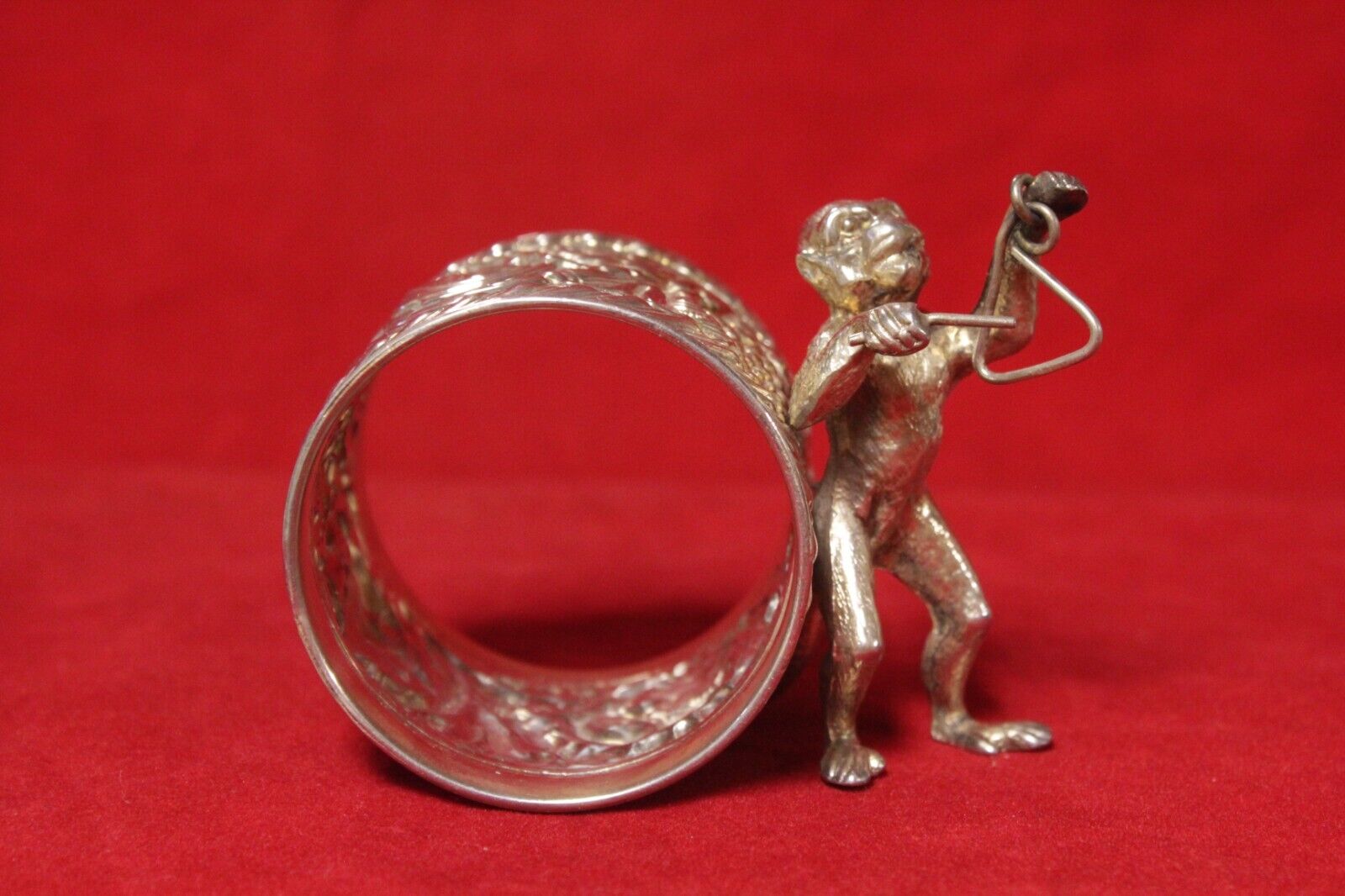 monkey playing a triangle #060 maker not marked. Authentic.