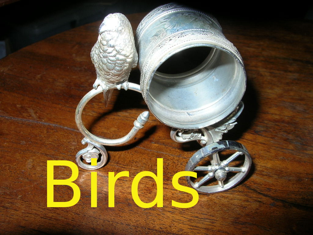 Bird figural napkin rings